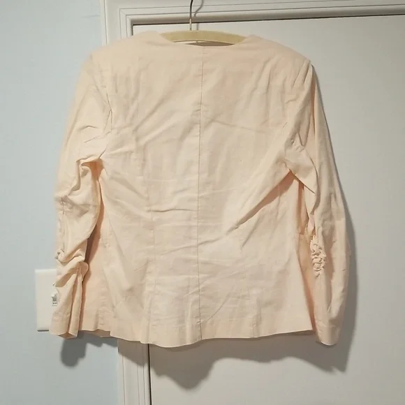 Venus Blazer - Picture 6 of 10